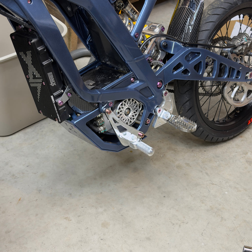 LBX Folding Foot Lock